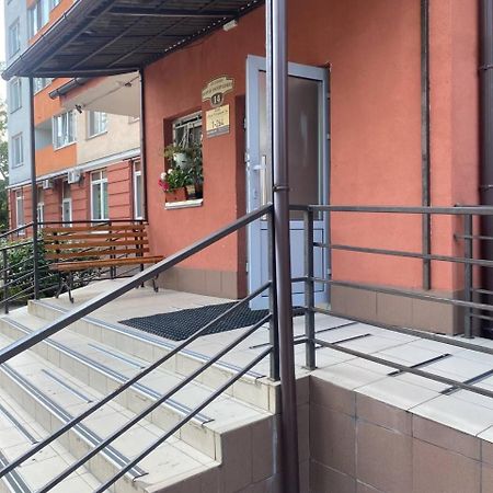 В 2 Минутах Від Метро Чудова Квартира В Новому Домі Kiev Luaran gambar